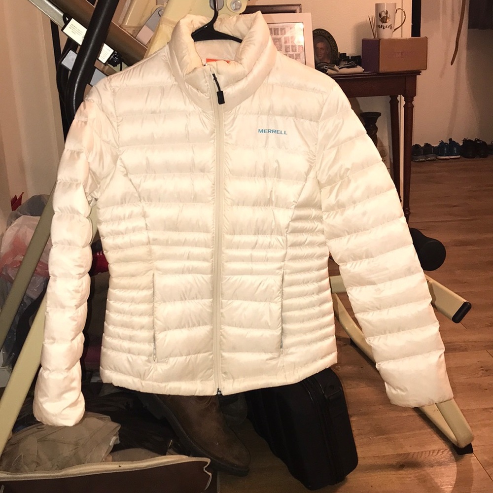 Merrell 800 down jacket, inside zipper pocket.